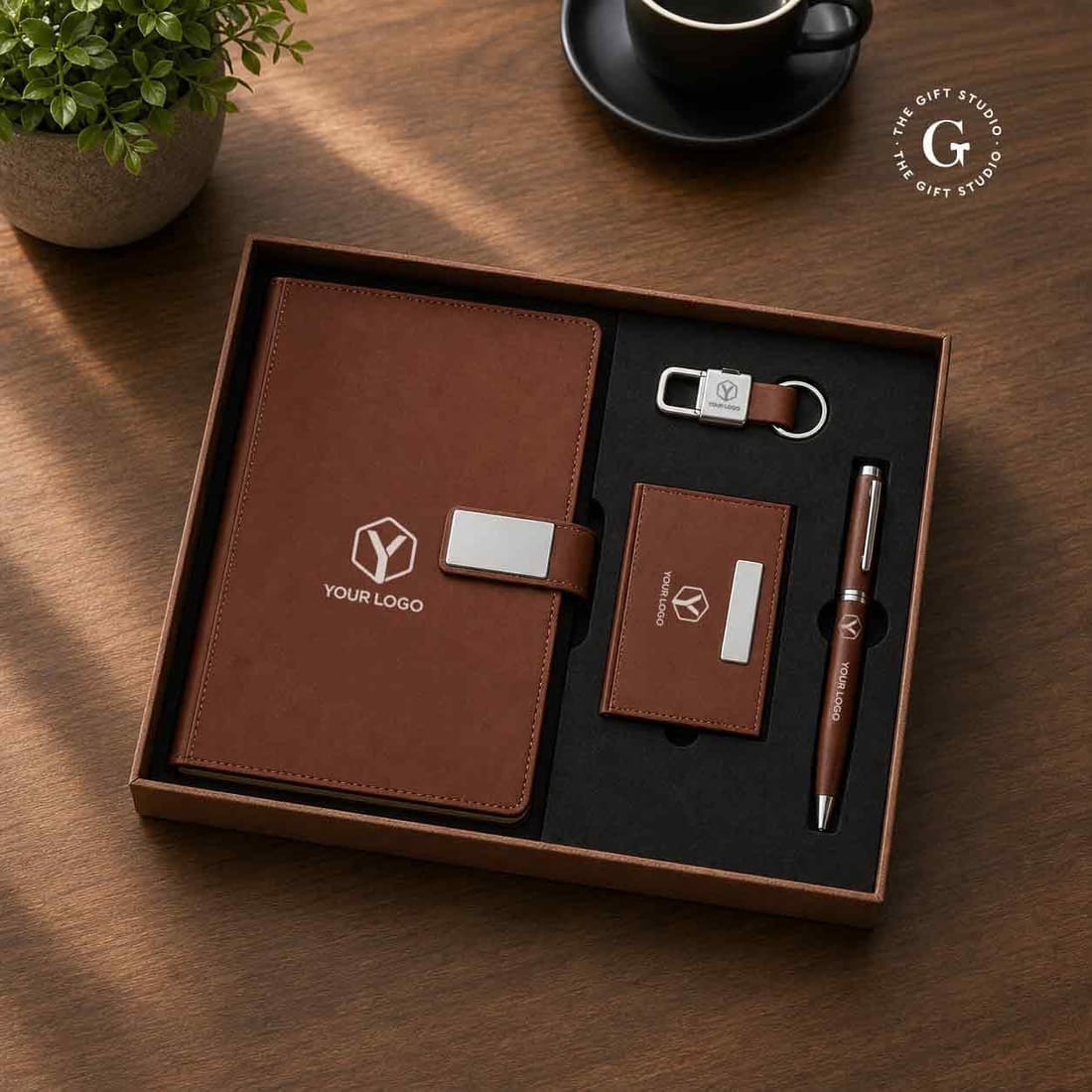 Royal Leather Executive Hamper - Image 2