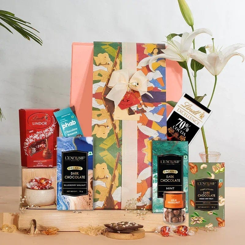 The MF Hussain Hamper for International Shipping | Exclusive Global Delivery